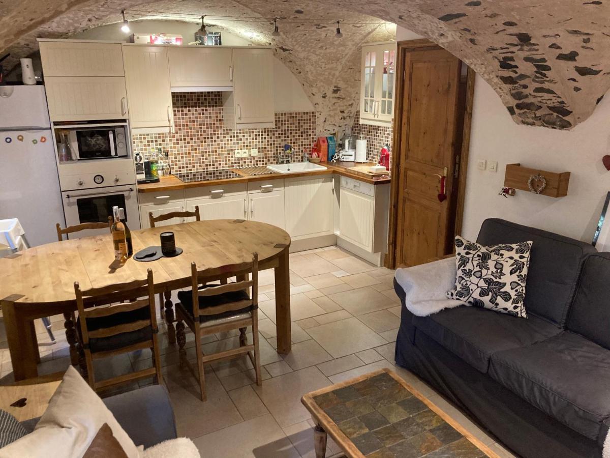 Two Bedroom Apartment La Voute, Chandon Near Meribel - Sleeps 4 Adults Or 2 Adults And 3 Children Les Allues 外观 照片